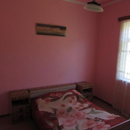 Joni Guest House Batumi Ngoại thất bức ảnh