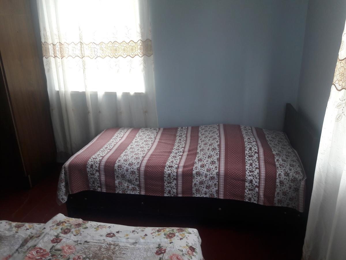 Joni Guest House Batumi Ngoại thất bức ảnh
